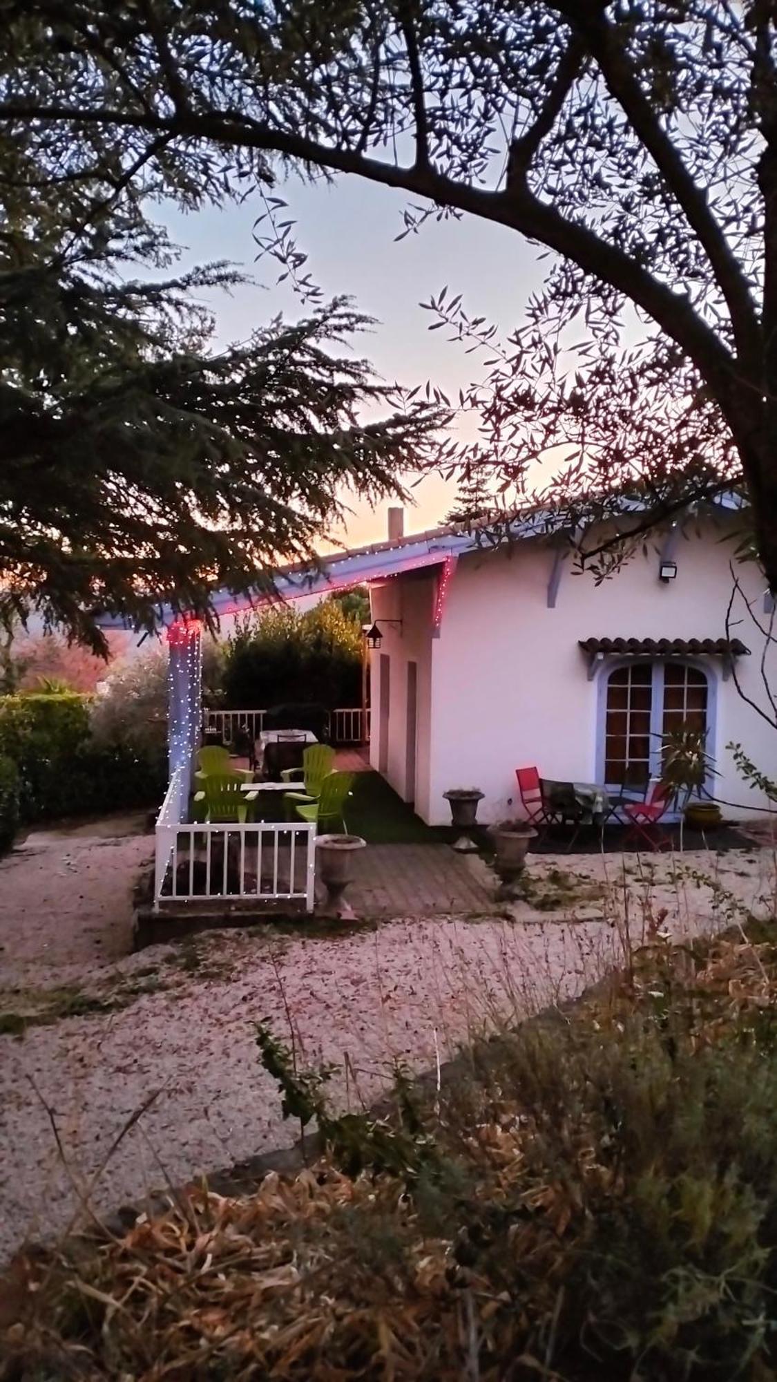 Tikazela - Domaine Ombre Et Lumiere Bed & Breakfast Saint-Jean-de-Muzols Exterior photo